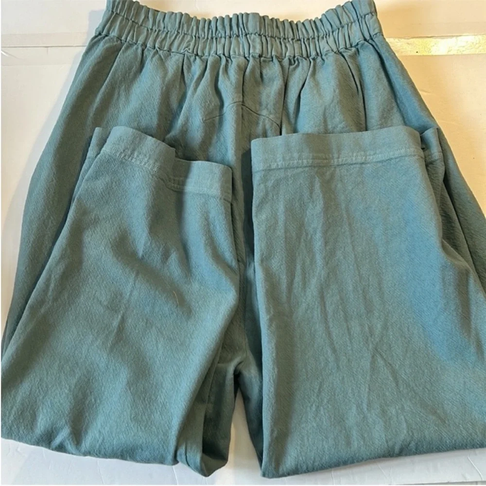 Free People Small Pants Cool Harbor Wide-Leg Trousers in blue zippered pockets - Picture 4 of 11